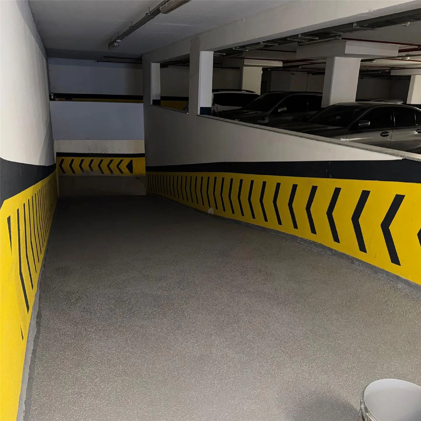 Flooring & Surface Applications
