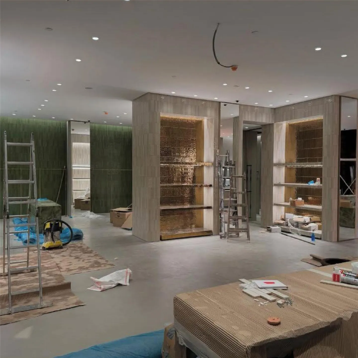 İstinyepark Avm Loewe Mağazası